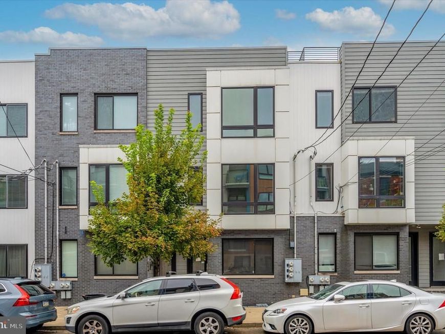 1219 N 5th Street, Unit 2, Philadelphia, PA 19122 Main Photo