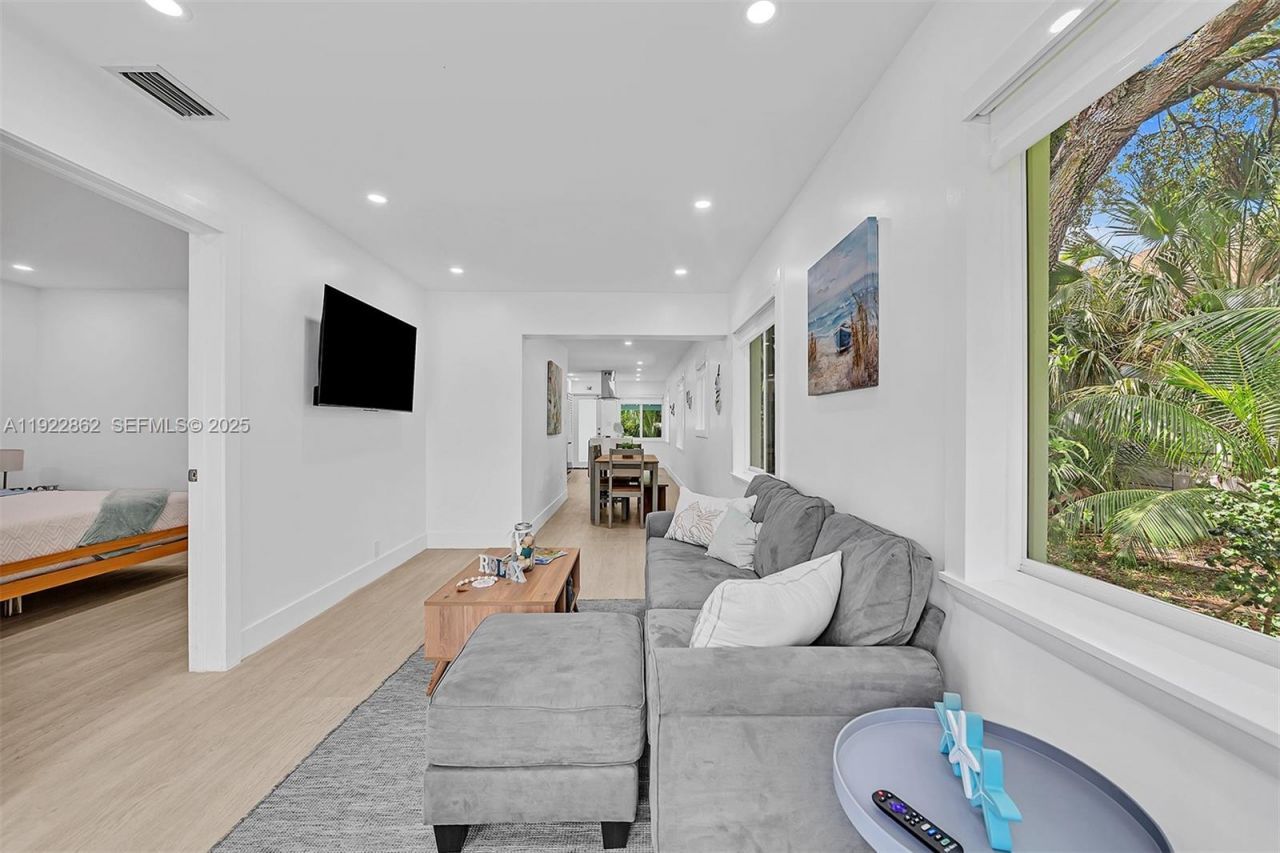 1960 Riverside Dr, Fort Lauderdale, FL 33312 Photo