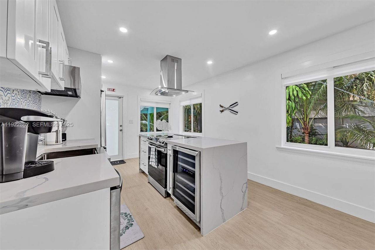 1960 Riverside Dr, Fort Lauderdale, FL 33312 Photo