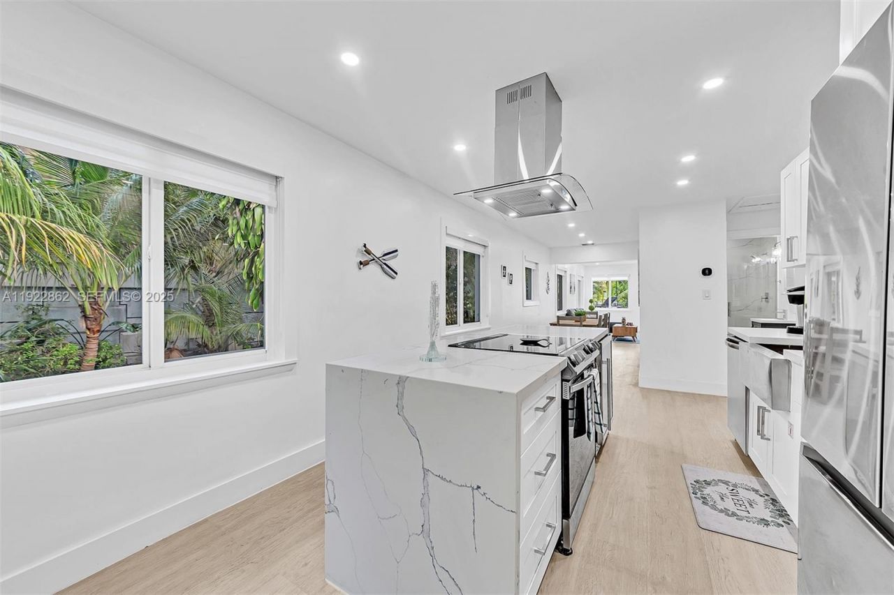 1960 Riverside Dr, Fort Lauderdale, FL 33312 Photo