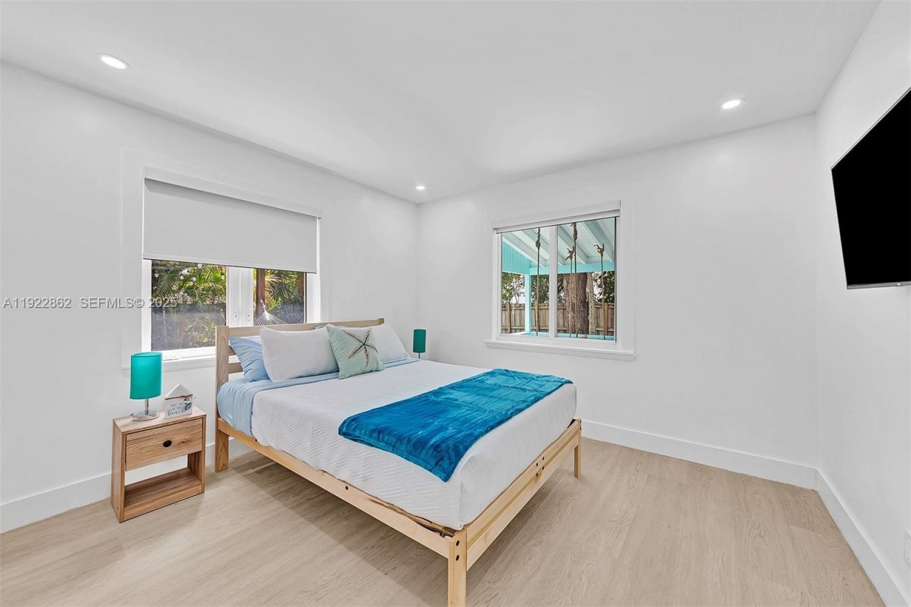 1960 Riverside Dr, Fort Lauderdale, FL 33312 Photo