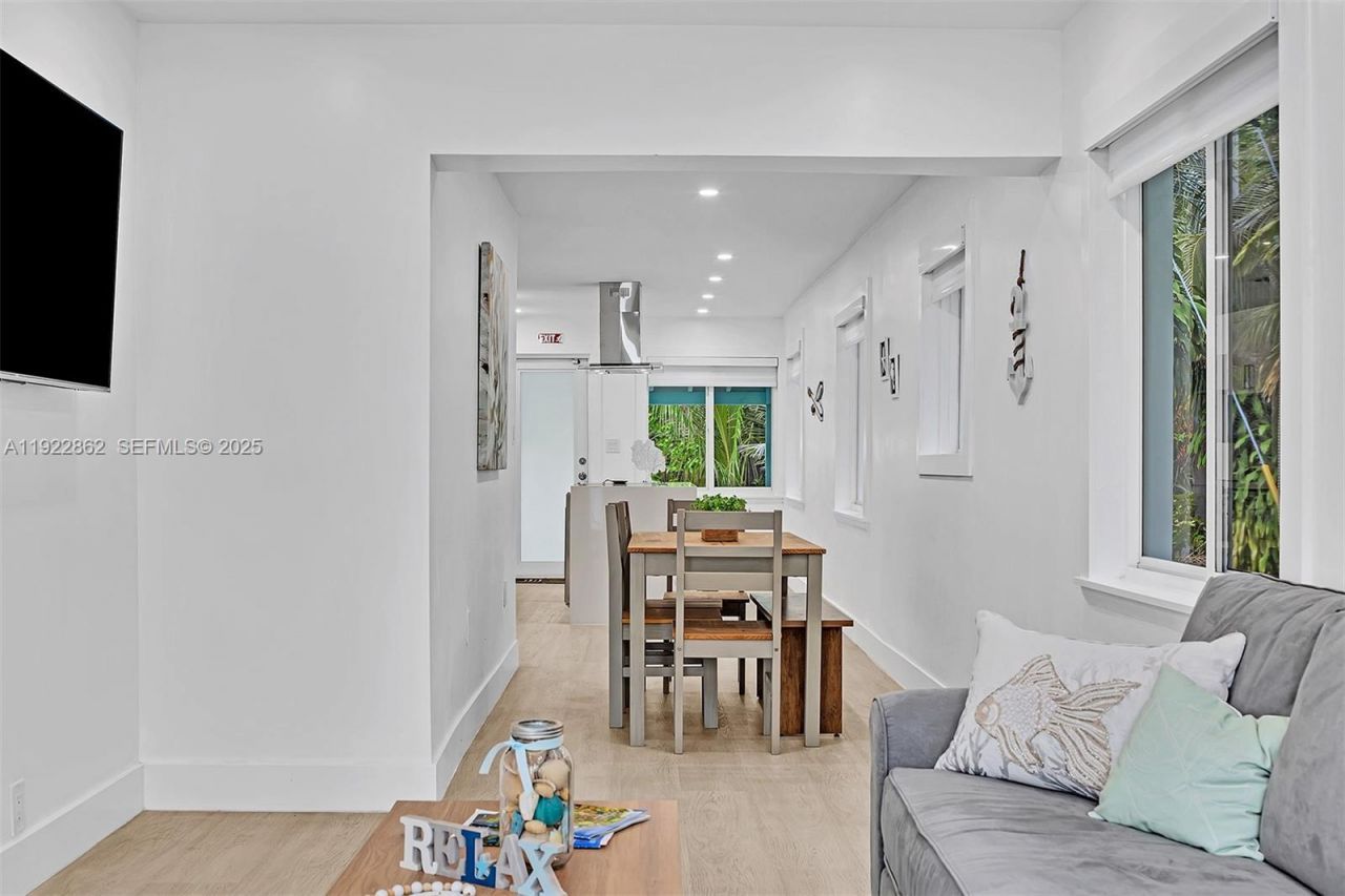 1960 Riverside Dr, Fort Lauderdale, FL 33312 Photo