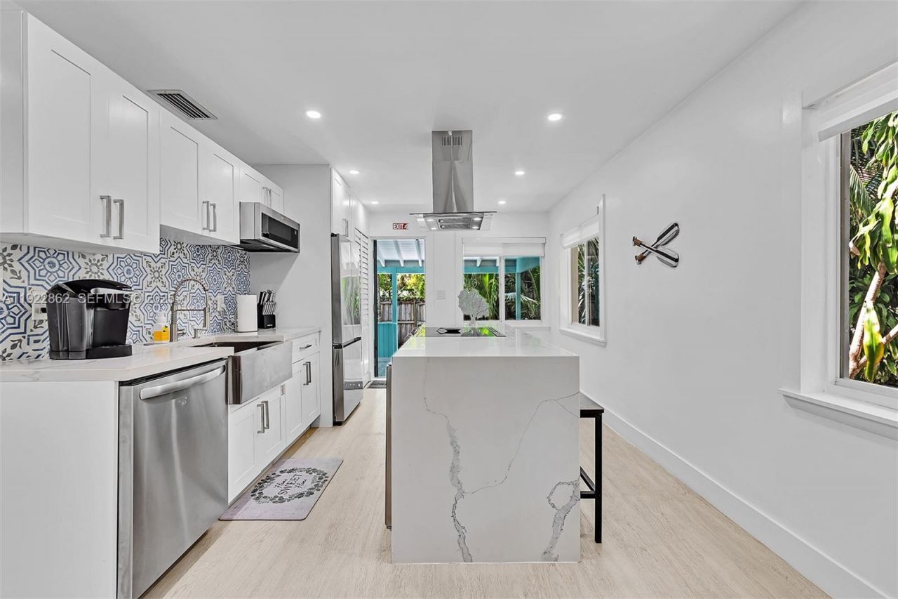 1960 Riverside Dr, Fort Lauderdale, FL 33312 Photo