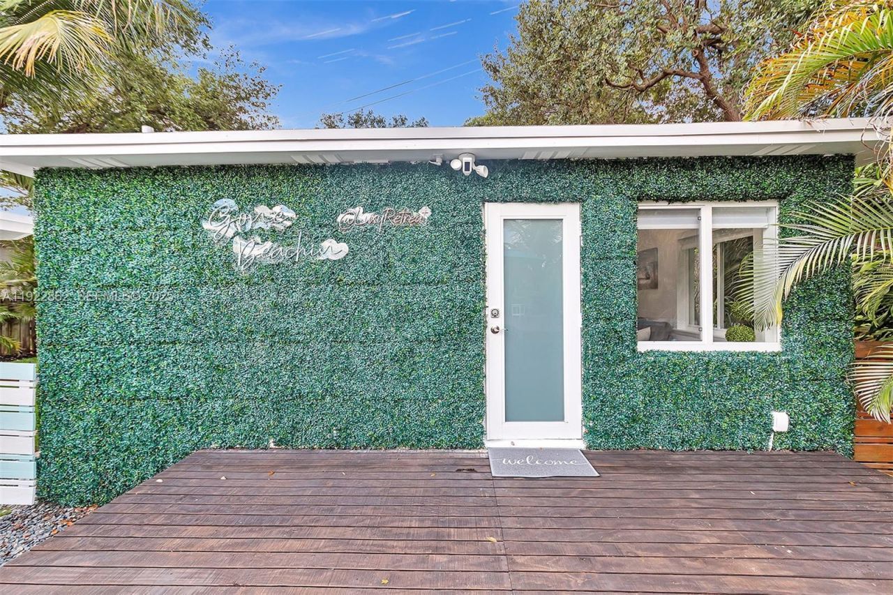 1960 Riverside Dr, Fort Lauderdale, FL 33312 Photo