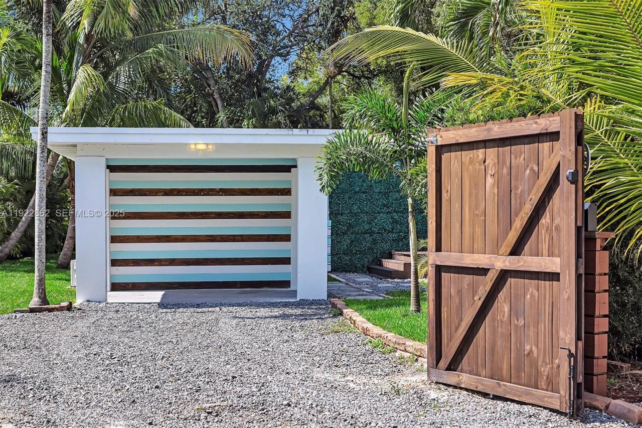 1960 Riverside Dr, Fort Lauderdale, FL 33312 Photo