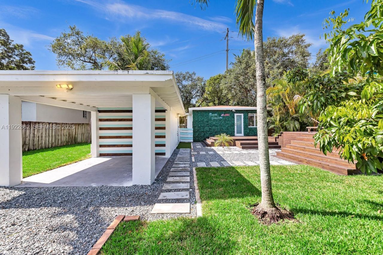 1960 Riverside Dr, Fort Lauderdale, FL 33312 Photo