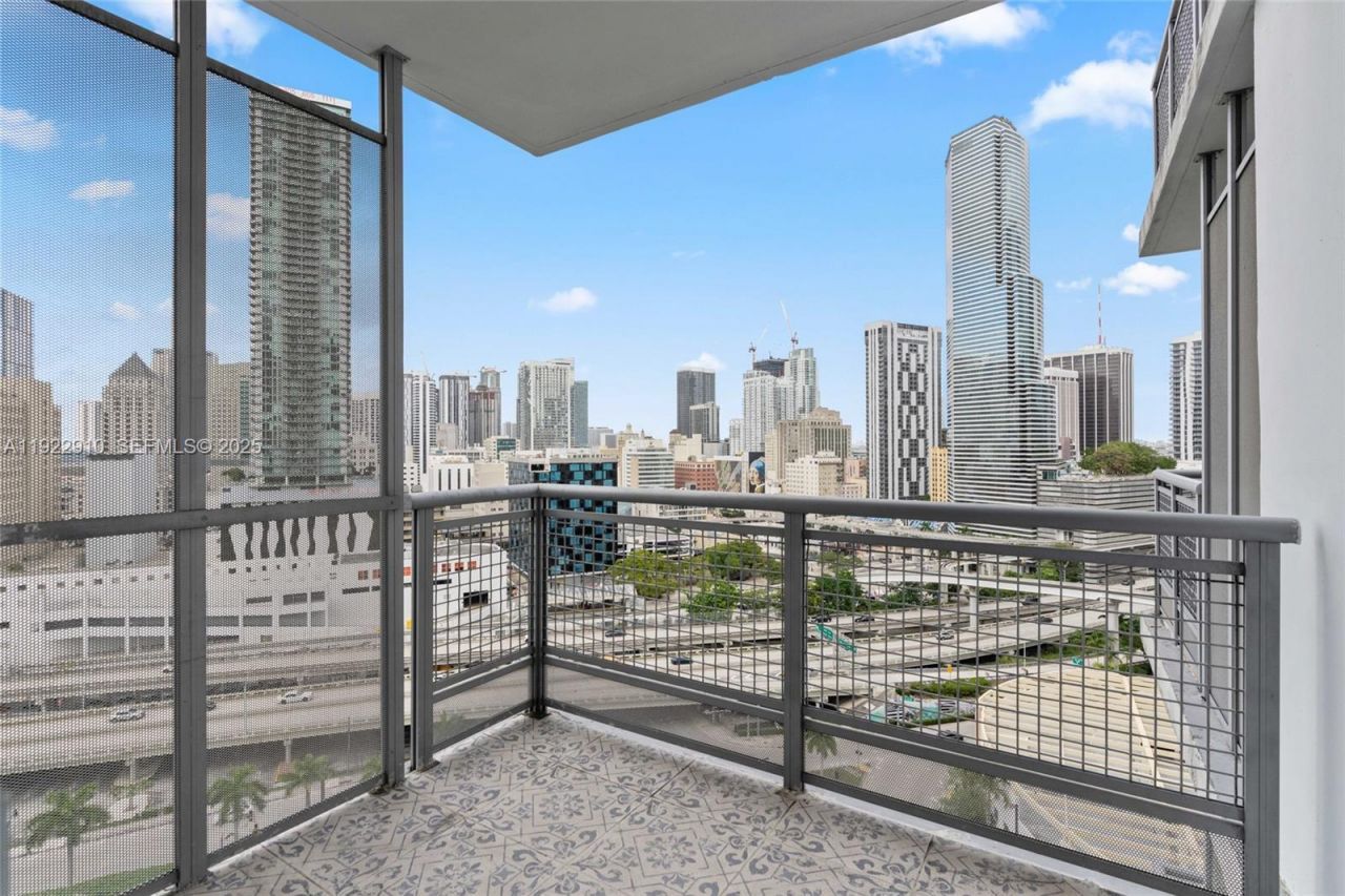 350 S Miami Ave, Unit 1803, Miami, FL 33130 Photo