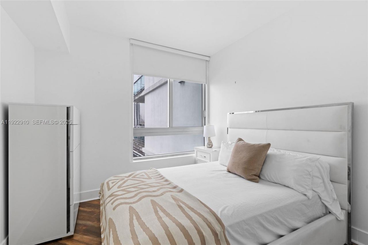 350 S Miami Ave, Unit 1803, Miami, FL 33130 Photo