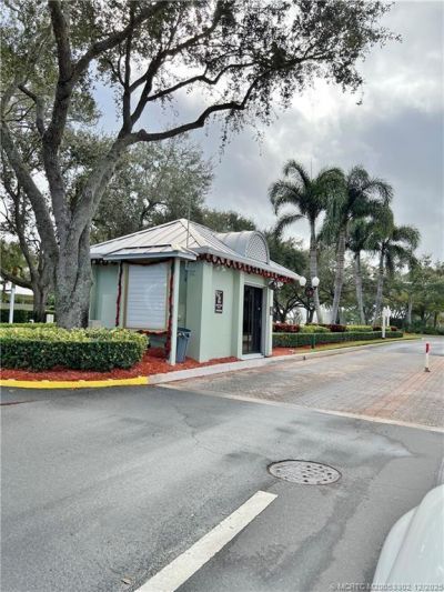 2902 SW Lakemont Place, Palm City, FL 34990 Photo