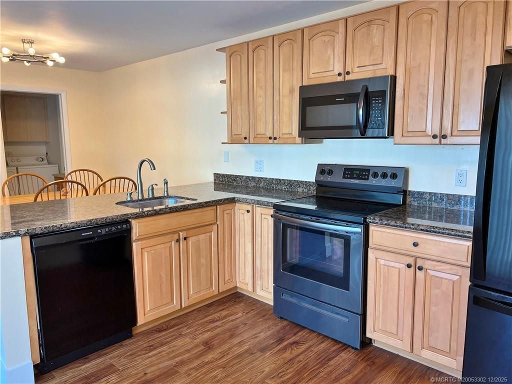 2902 SW Lakemont Place, Palm City, FL 34990 Photo