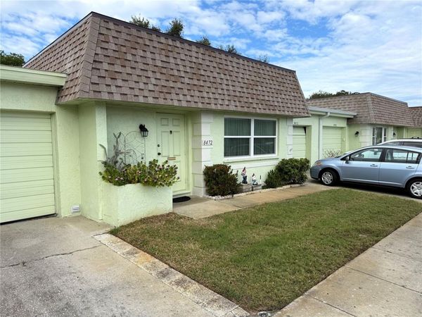 8472 DEAUVILLE N, Unit 8472, PINELLAS PARK, FL 33781