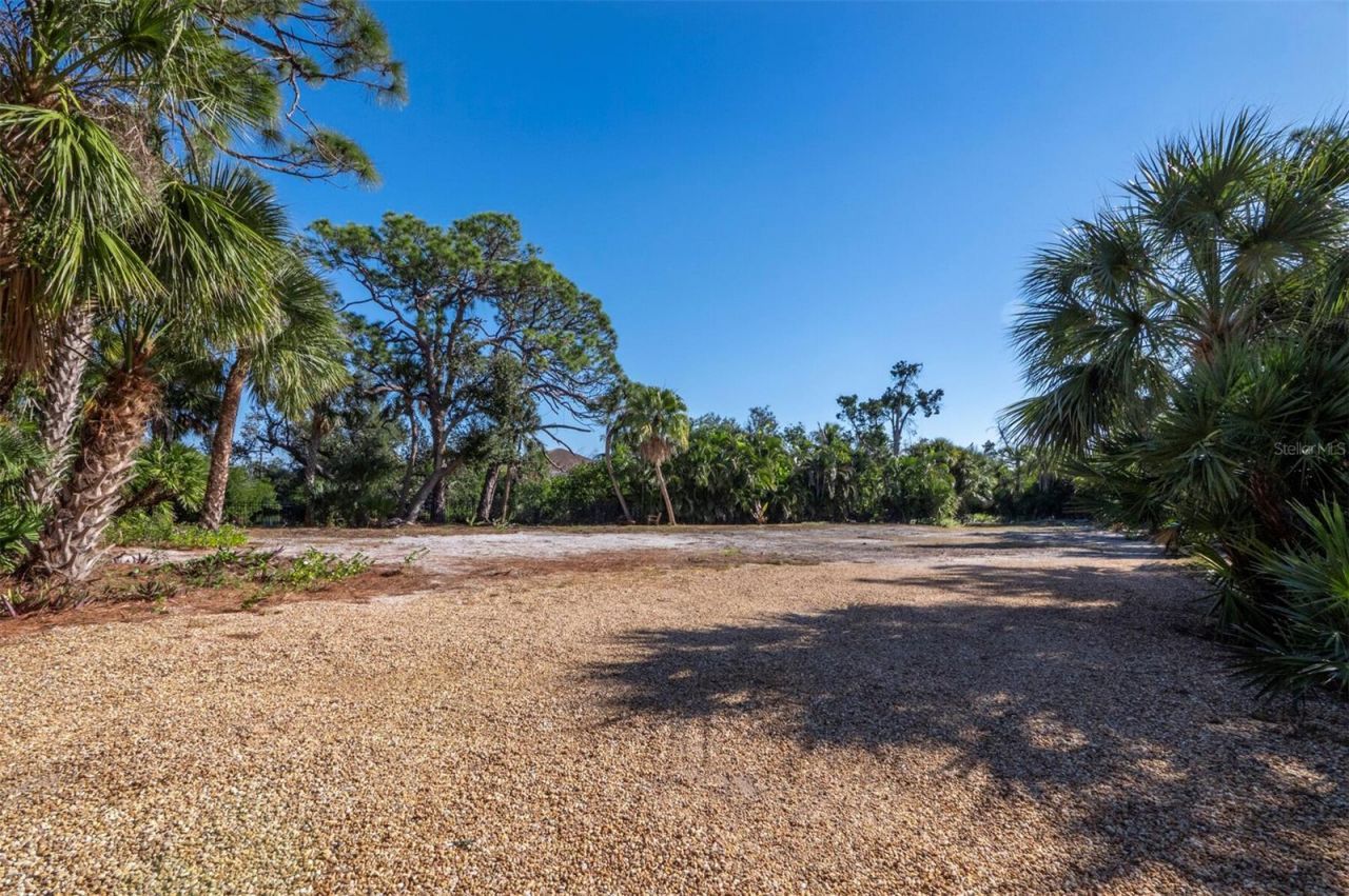 7233 Pine Needle Road, Sarasota, FL 34242 Photo