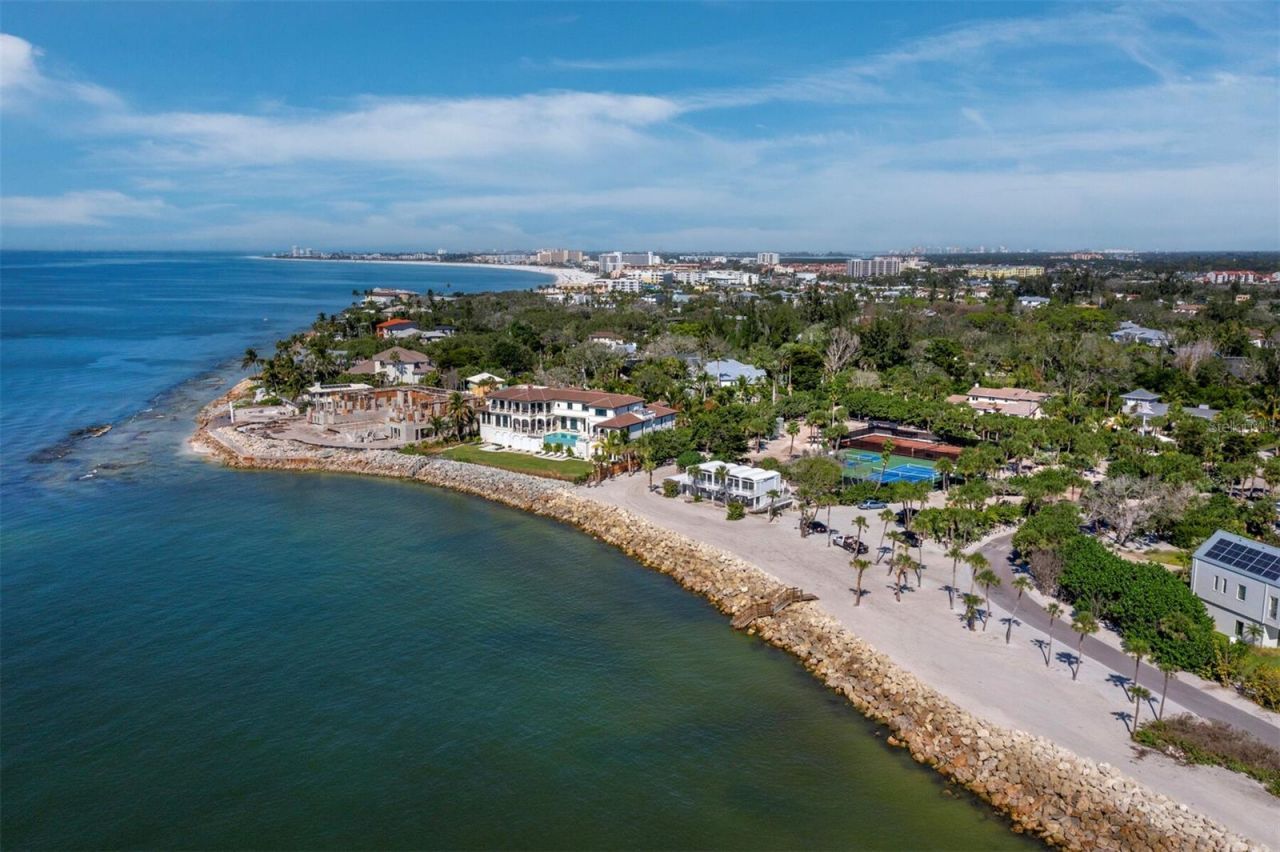 7233 Pine Needle Road, Sarasota, FL 34242 Photo