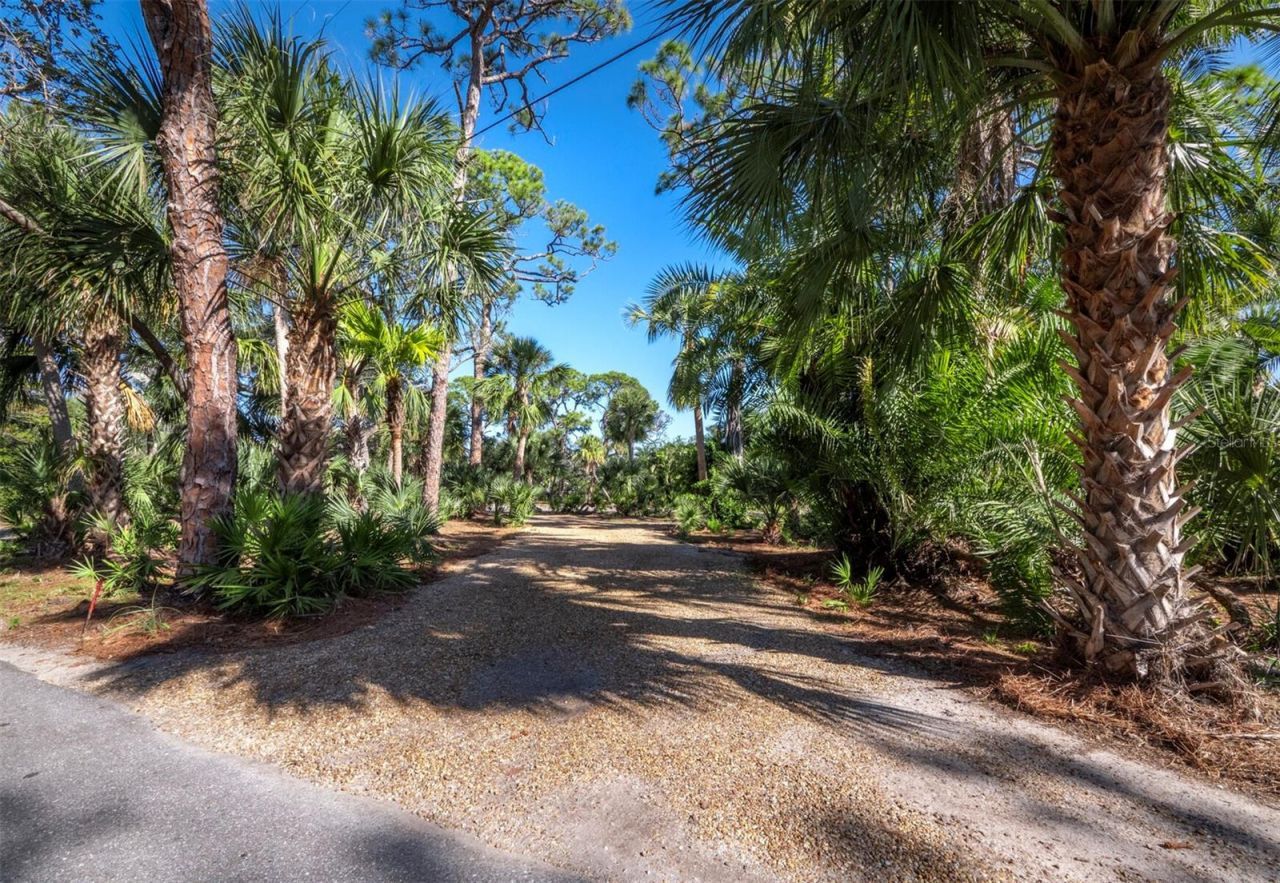 7233 Pine Needle Road, Sarasota, FL 34242 Photo
