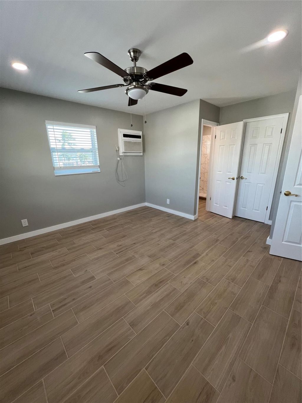 2016 NE 17th Court, Unit 26, Fort Lauderdale, FL 33305 Photo