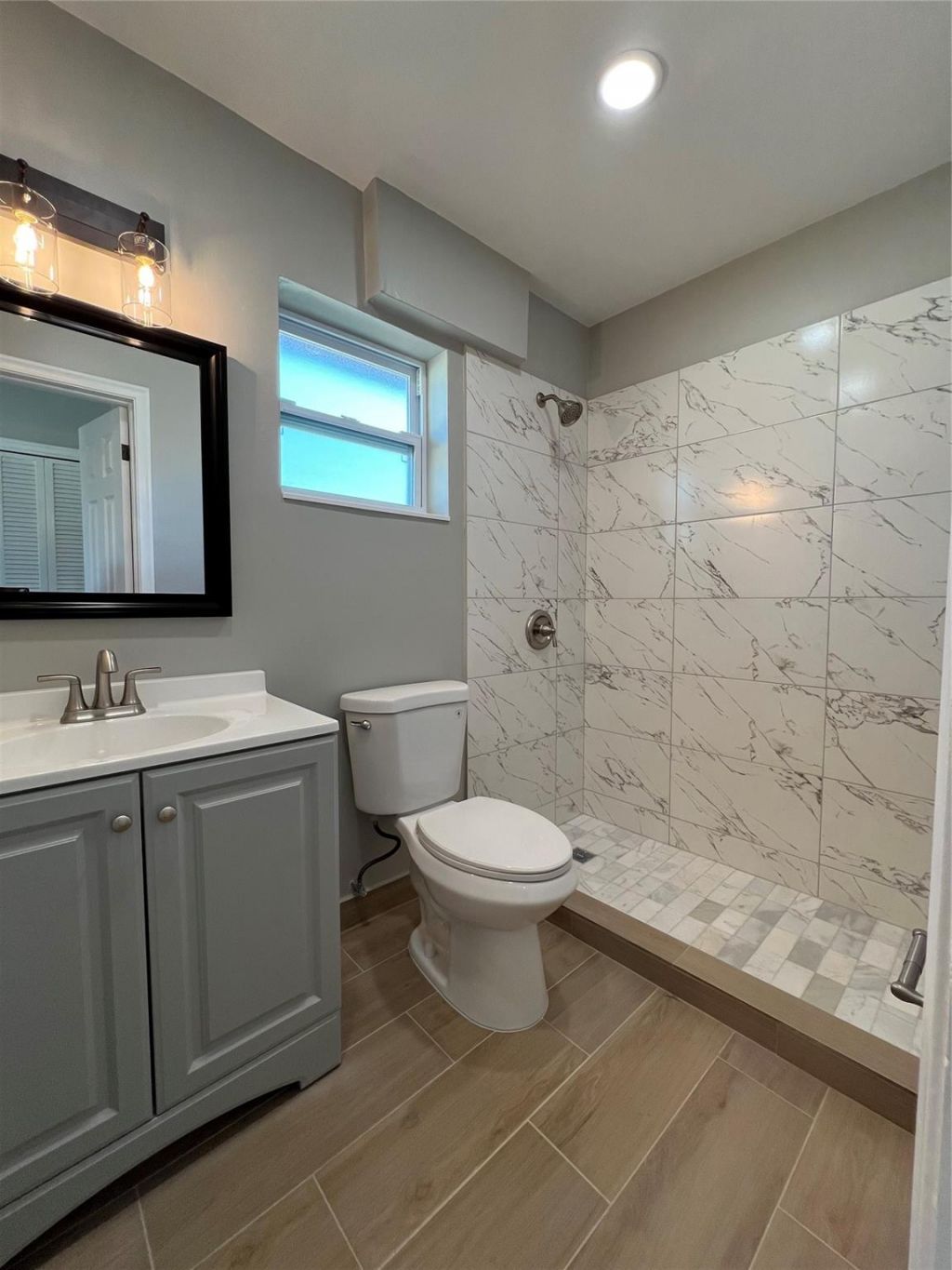 2016 NE 17th Court, Unit 26, Fort Lauderdale, FL 33305 Photo