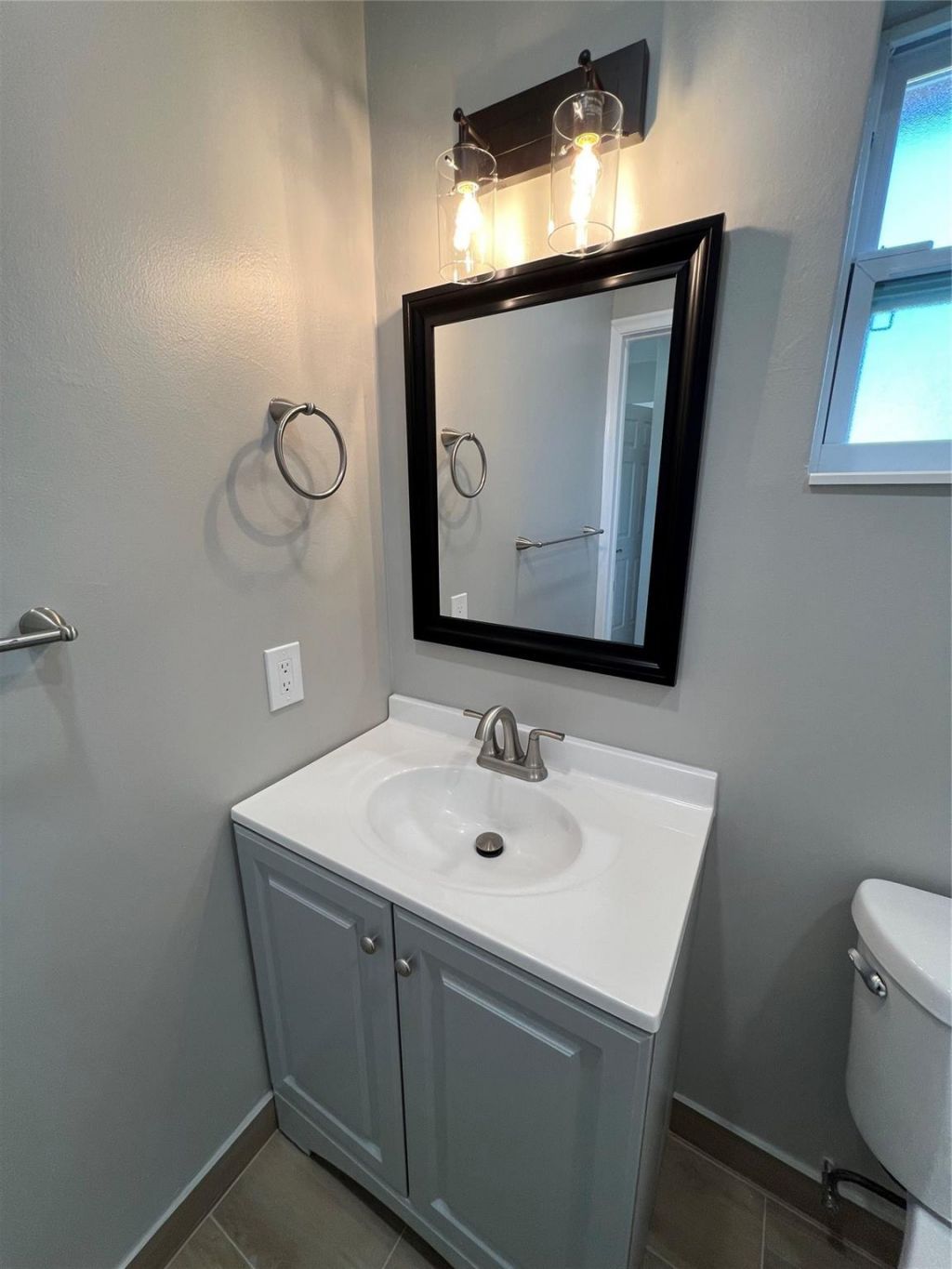 2016 NE 17th Court, Unit 26, Fort Lauderdale, FL 33305 Photo