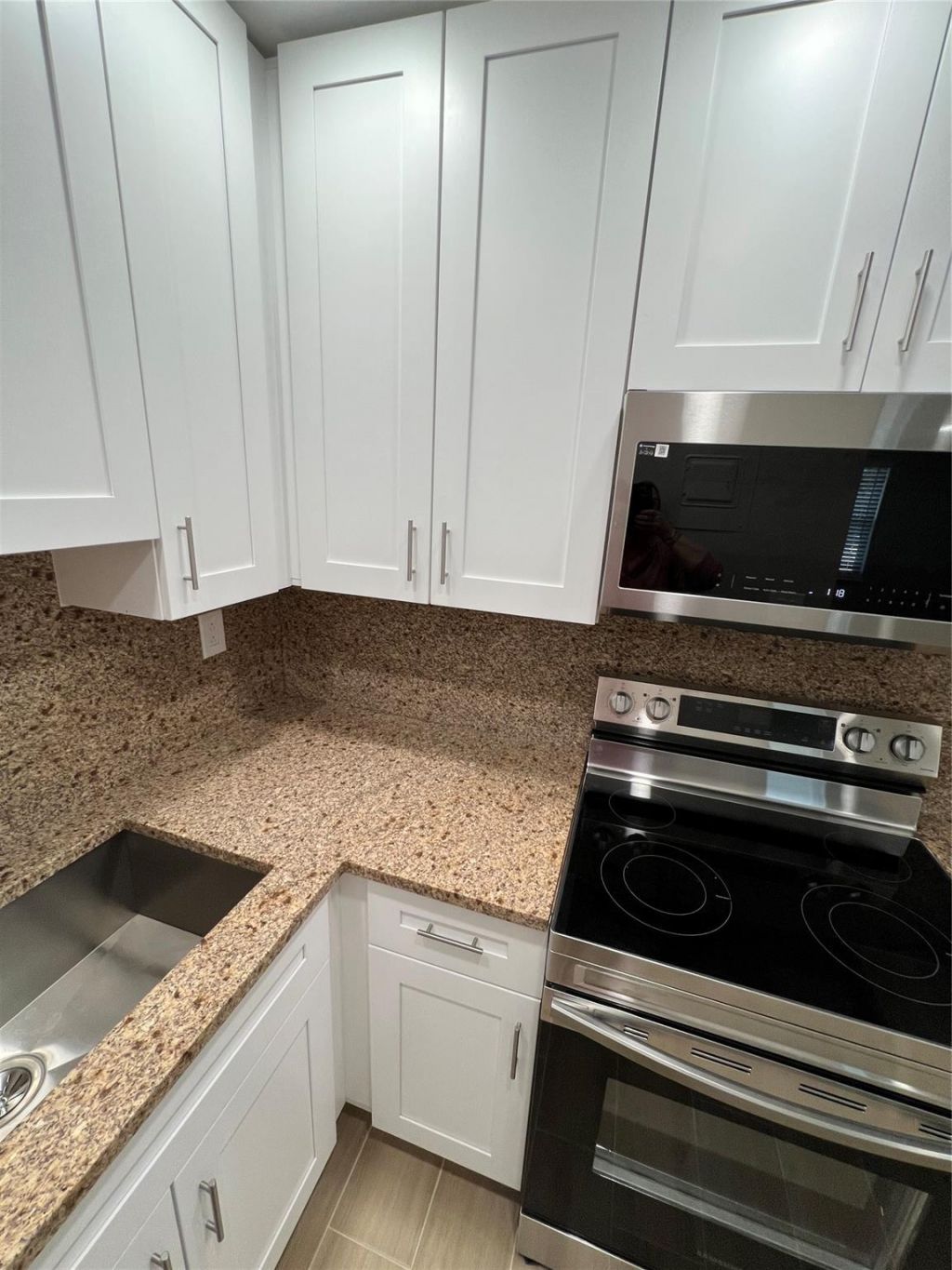 2016 NE 17th Court, Unit 26, Fort Lauderdale, FL 33305 Photo