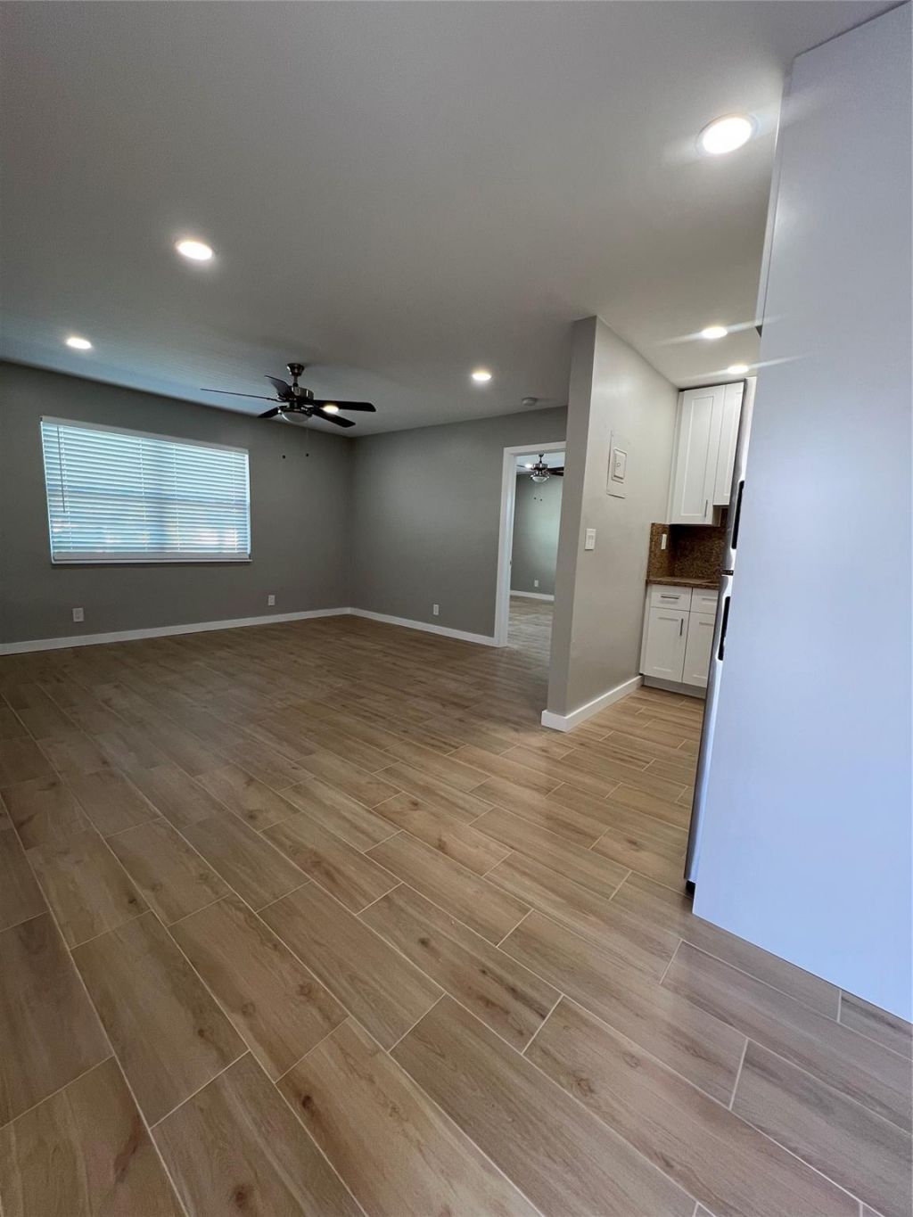 2016 NE 17th Court, Unit 26, Fort Lauderdale, FL 33305 Photo