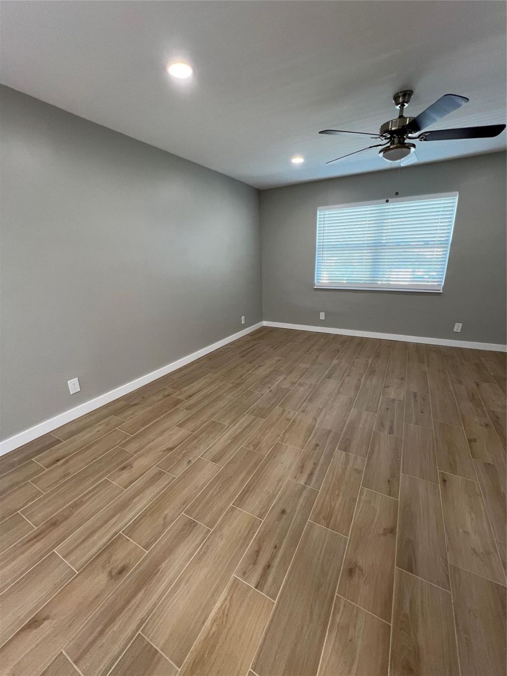 2016 NE 17th Court, Unit 26, Fort Lauderdale, FL 33305 Photo