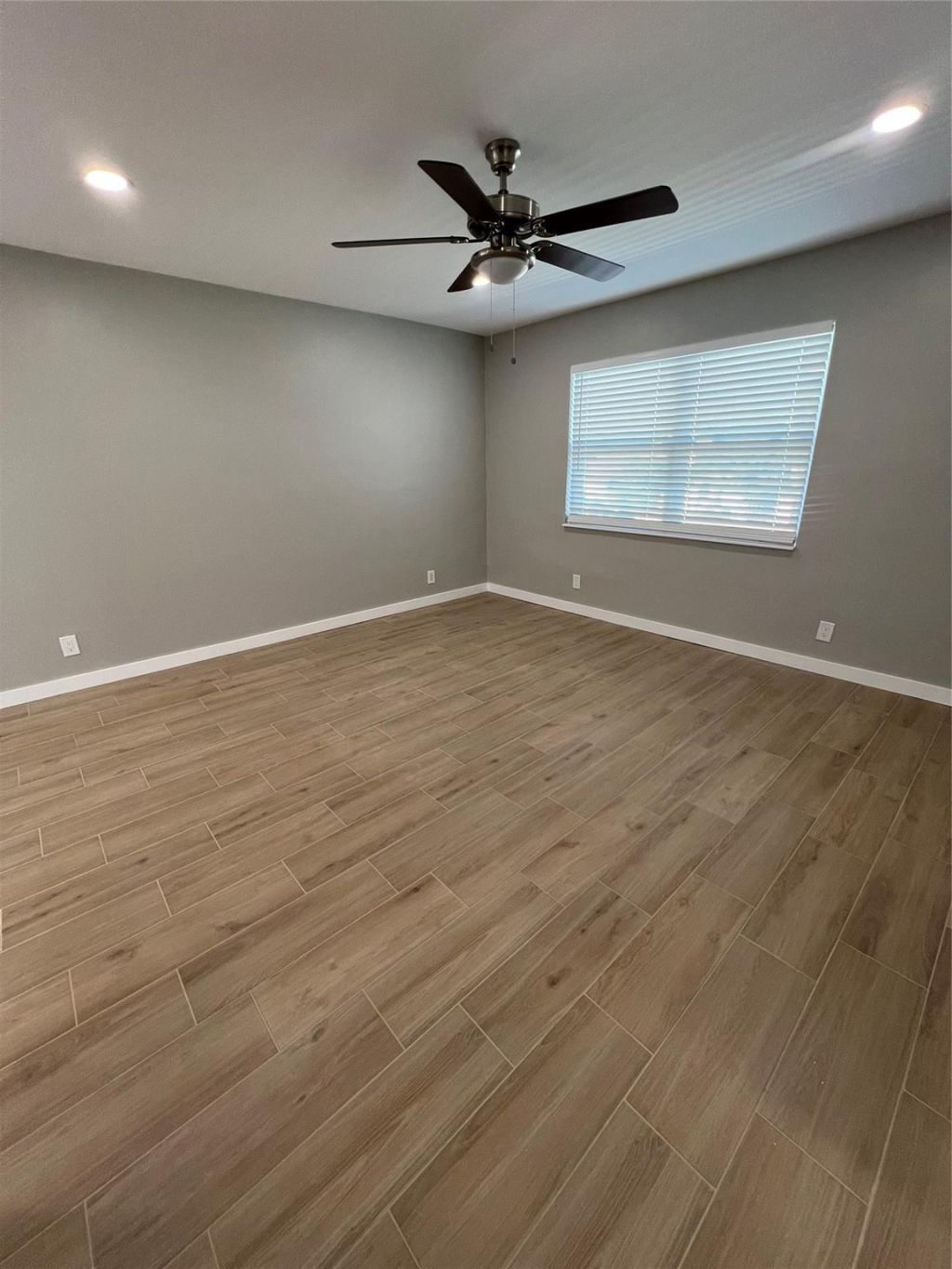 2016 NE 17th Court, Unit 26, Fort Lauderdale, FL 33305 Photo