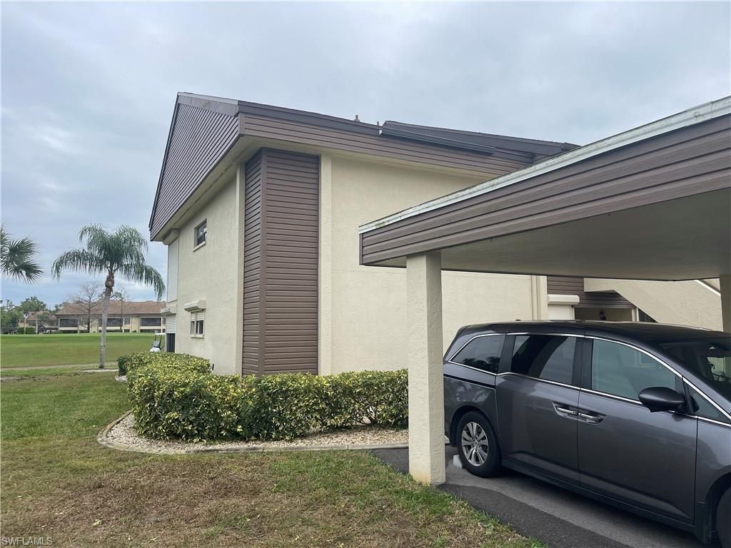 5770 Trailwinds Dr, Unit 211, Fort Myers, FL 33907 Photo