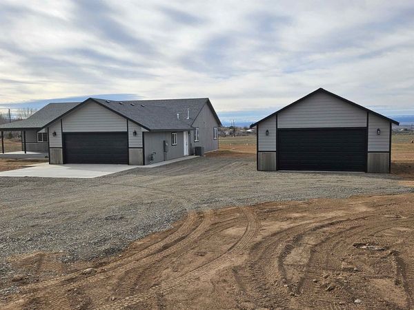 20224 Lilac Lane, Eckert, CO 81418