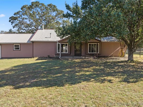 30 Peach Street, Healdton, OK 73438