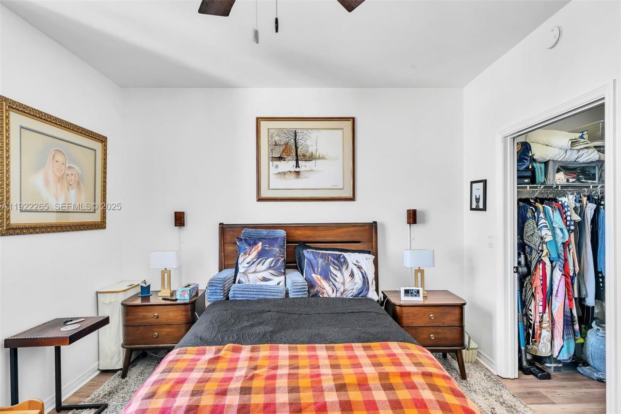 255 Evernia St, Unit 1421, West Palm Beach, FL 33401 Photo