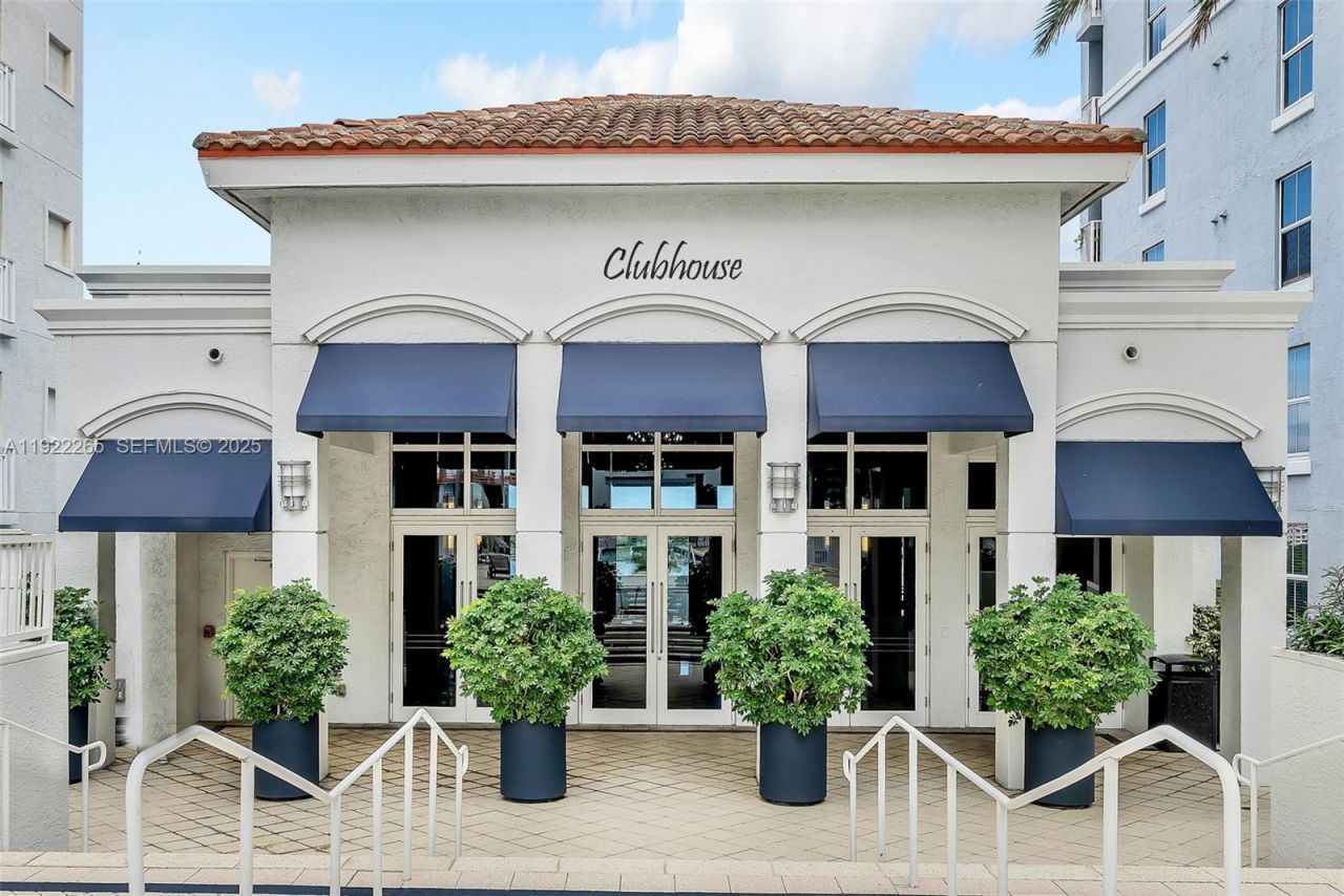 255 Evernia St, Unit 1421, West Palm Beach, FL 33401 Photo