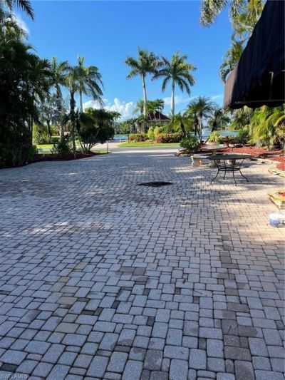 4682 Southern Breeze Dr, Naples, FL 34114 Photo