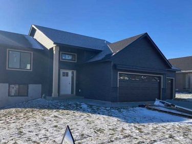 101 Fairway Street, Zumbrota, MN 55992