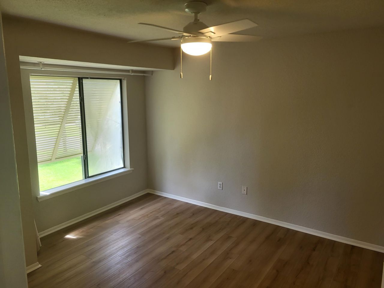 1481 Center Street Photo 14