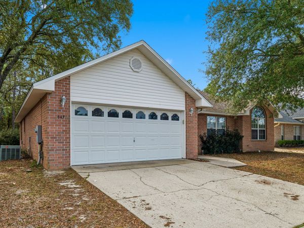 643 Alysheba Drive, Crestview, FL 32539