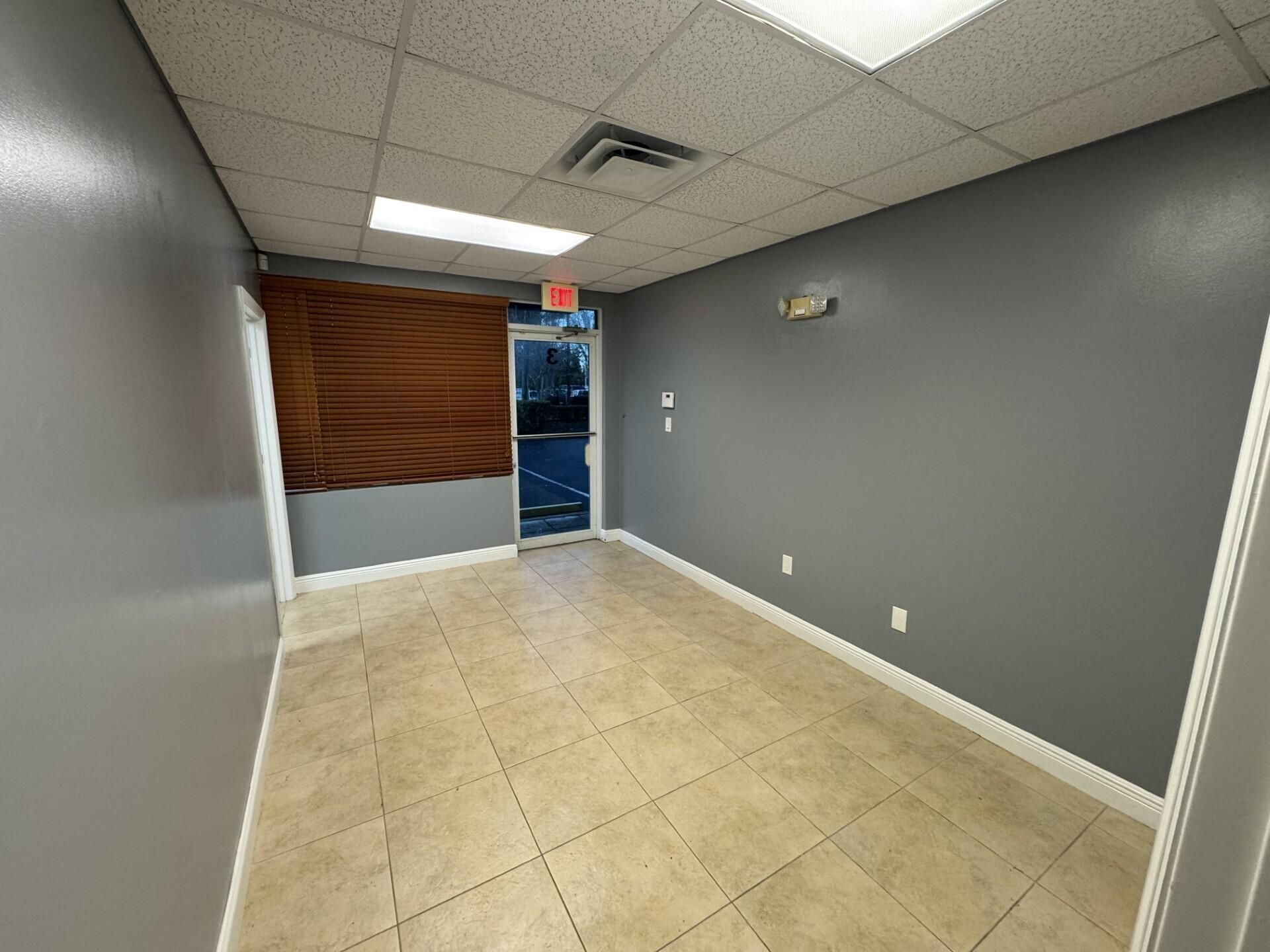 5453 NW 24 Street, Unit 5, Margate, FL 33063 Photo