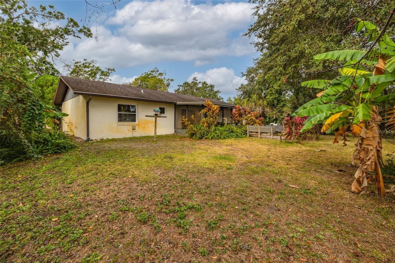 3221 Lime Tree Drive, Edgewater, FL 32141 Photo