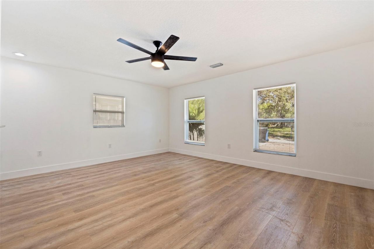 3738 18th Terrace S, Saint Petersburg, FL 33711 Photo