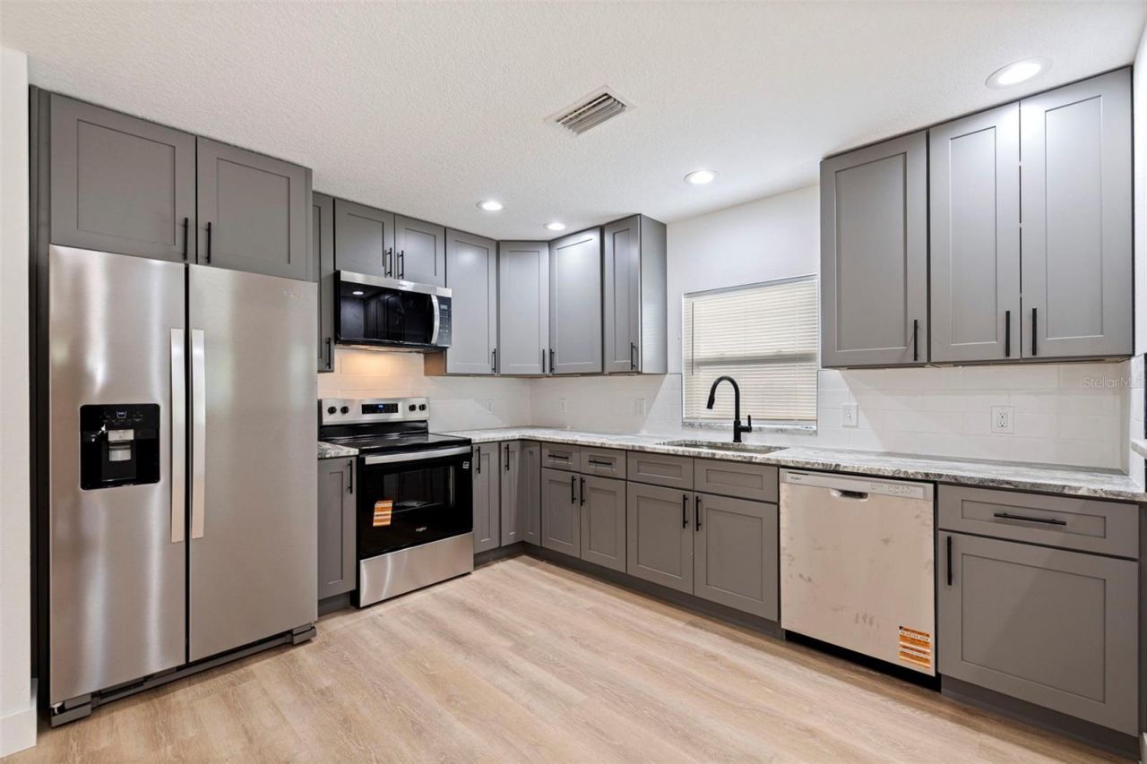 3738 18th Terrace S, Saint Petersburg, FL 33711 Photo