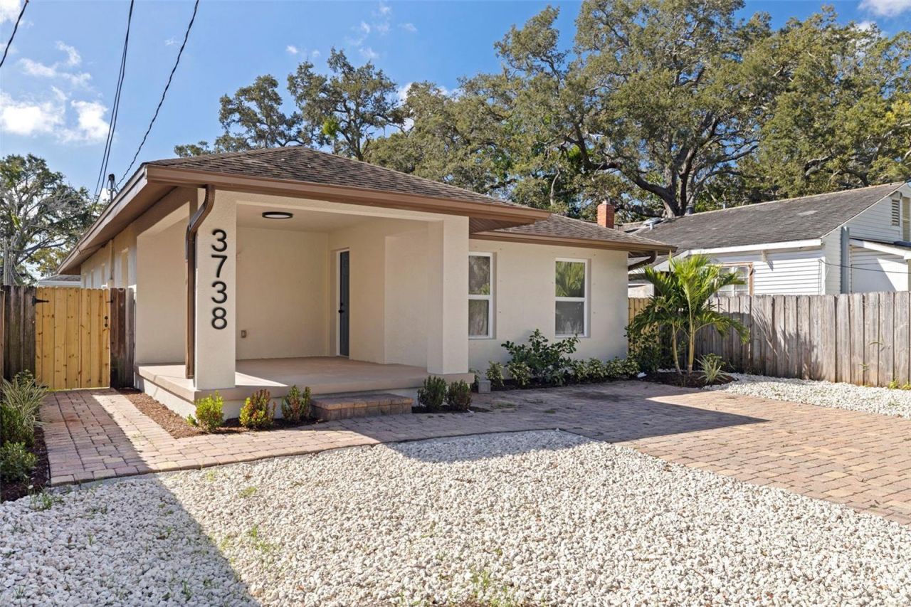 3738 18th Terrace S, Saint Petersburg, FL 33711 Photo