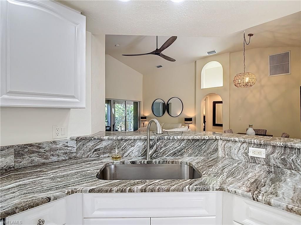 3472 Manatee Dr, Saint James City, FL 33956 Photo