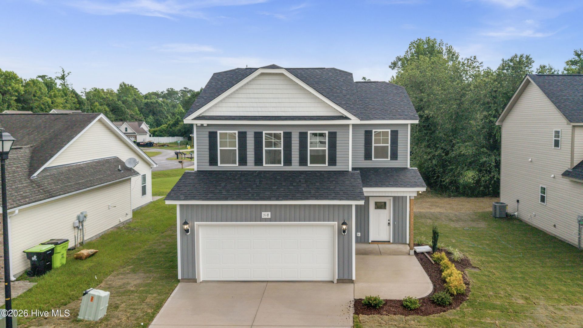 318 Hawks Bluff Drive, New Bern, NC 28560 Main Photo