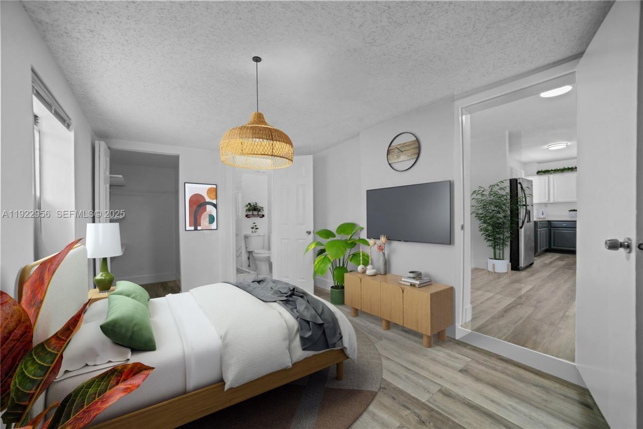 1631 NW 12th Ct, Fort Lauderdale, FL 33311 Photo