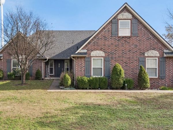 25807 S Cactus Road, Claremore, OK 74019