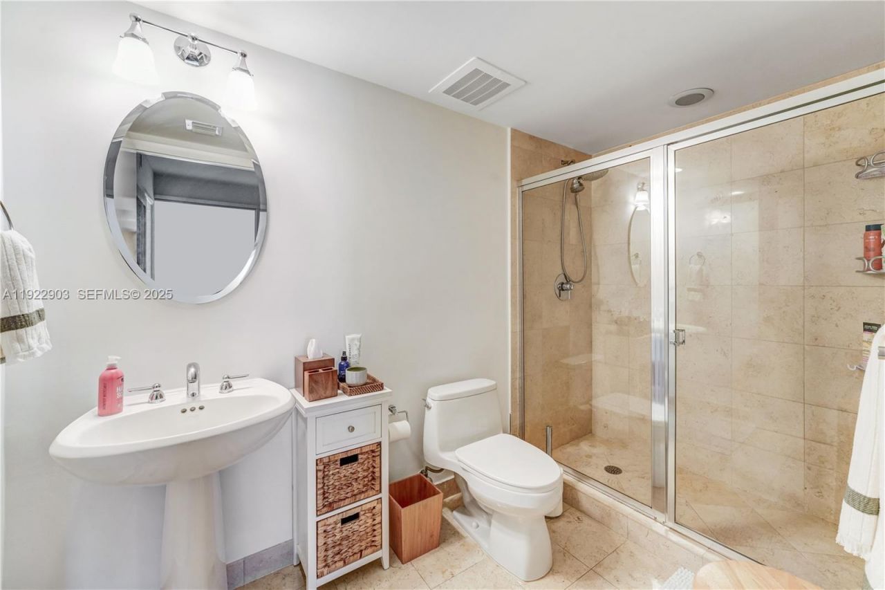 1830 S Ocean Dr, Unit 3002, Hallandale Beach, FL 33009 Photo