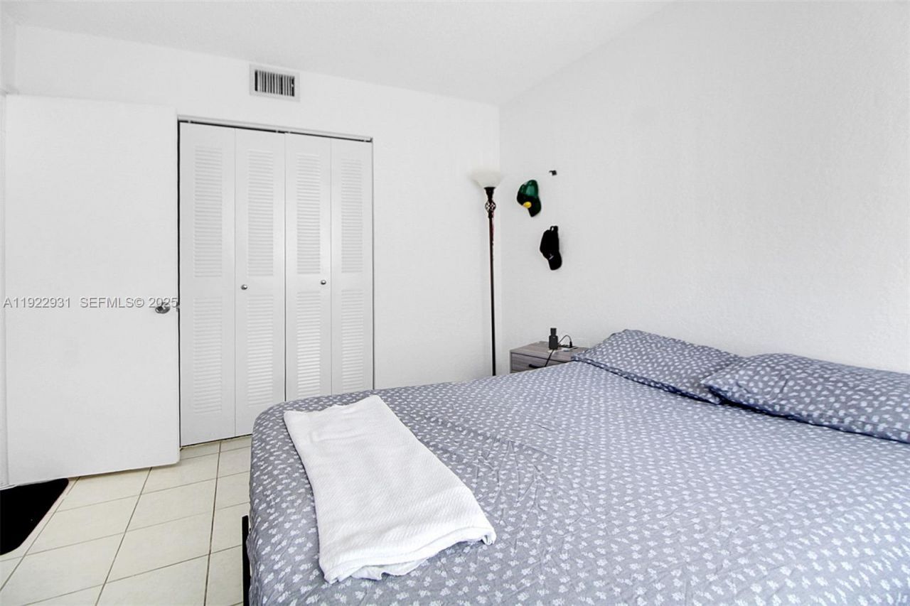 7700 Camino Real, Unit D-101, Miami, FL 33143 Photo