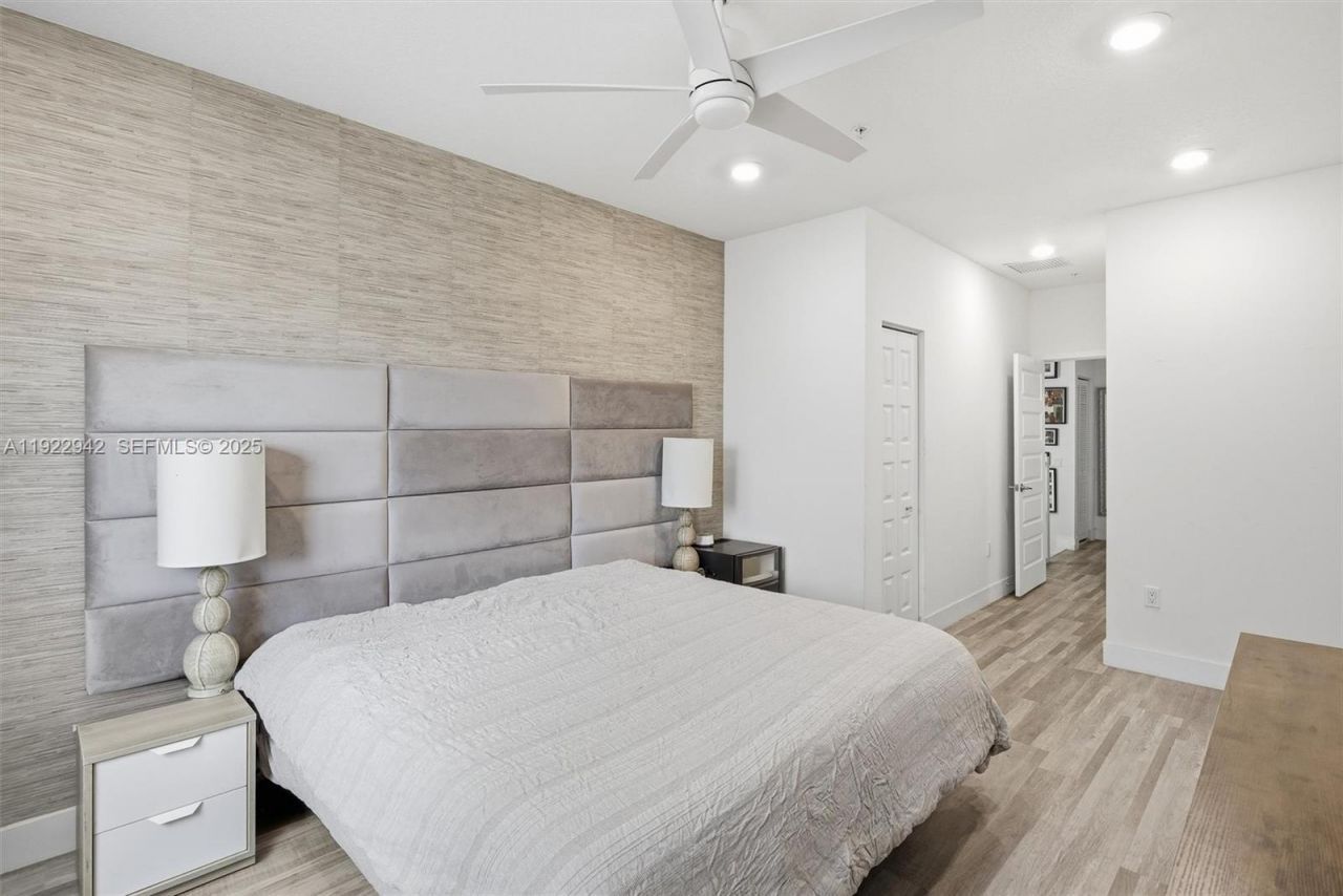 6420 NW 102nd Path, Unit 110, Doral, FL 33178 Photo