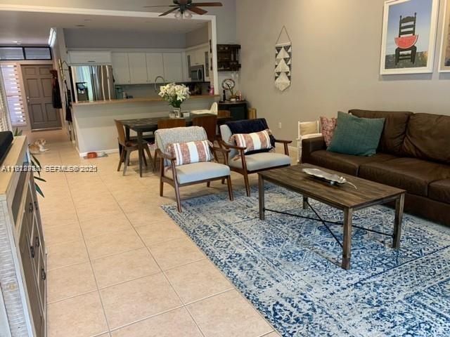 14803 Breckness Pl, Miami Lakes, FL 33016 Photo