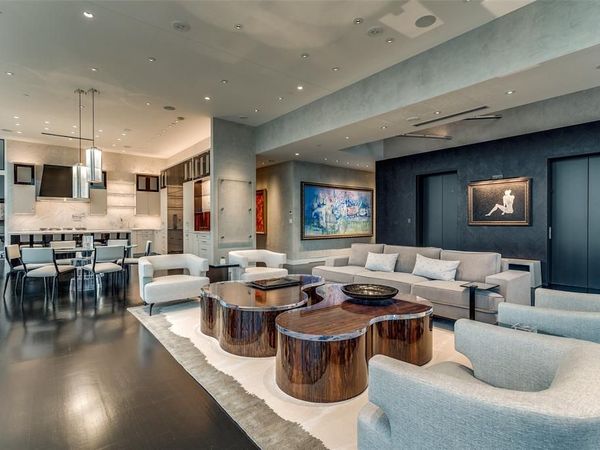 1918 Olive Street, Unit 4202, Dallas, TX 75201