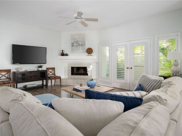 2194 Via Fuentes, Unit 2194, Vero Beach, FL 32963