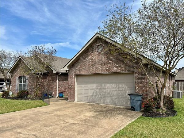 6005 TORIA Drive, Alexandria, LA 71303